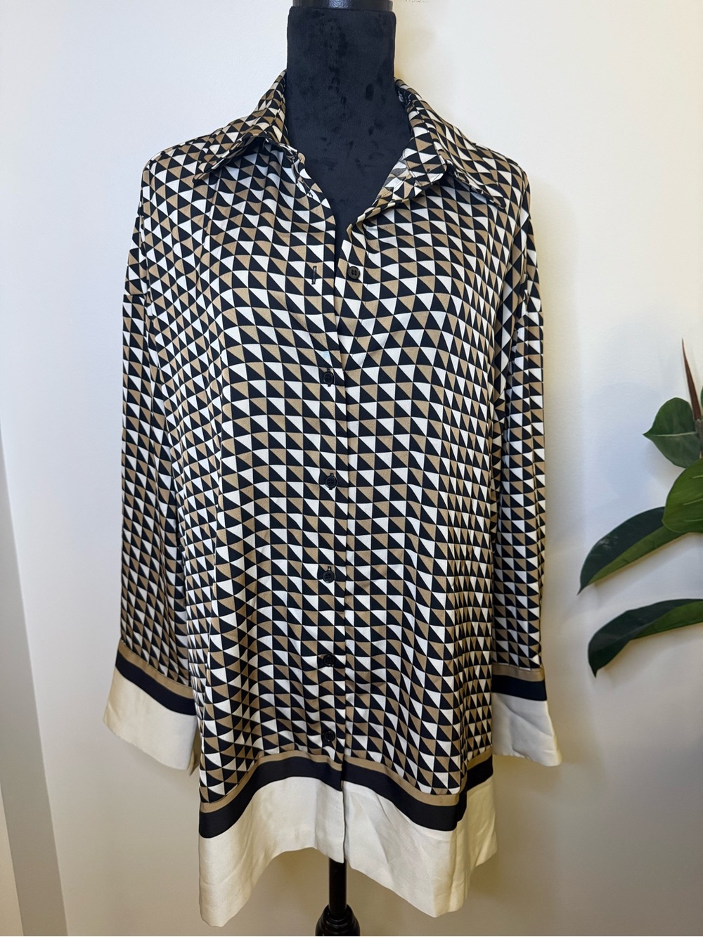 H&M Black and Cream Geometric Button-Up Shirt